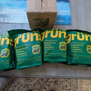 Grüns Superfoods Greens Gummies